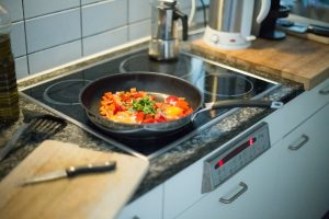 Guide: How to Deep Clean Your Cooker Hood